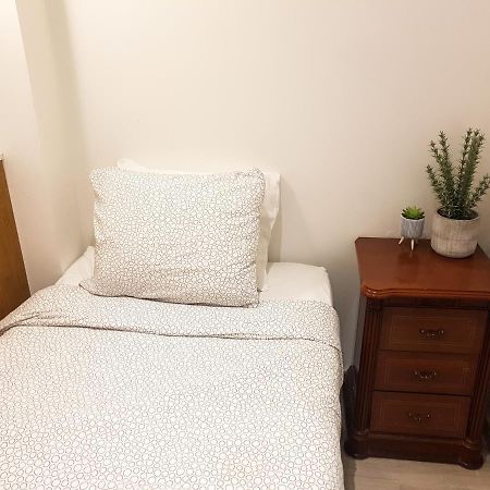 Waves Guesthouse San Sebastian Luaran gambar