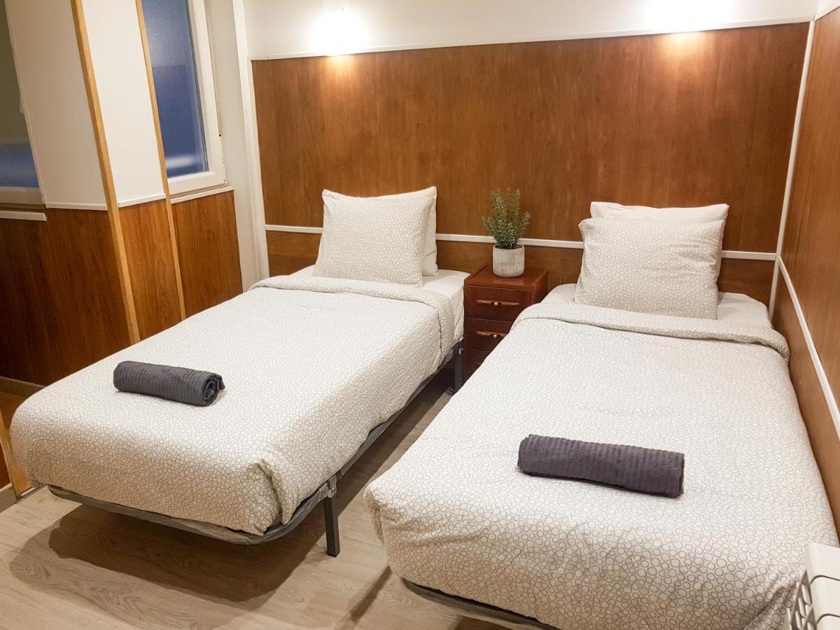 Waves Guesthouse San Sebastian Luaran gambar
